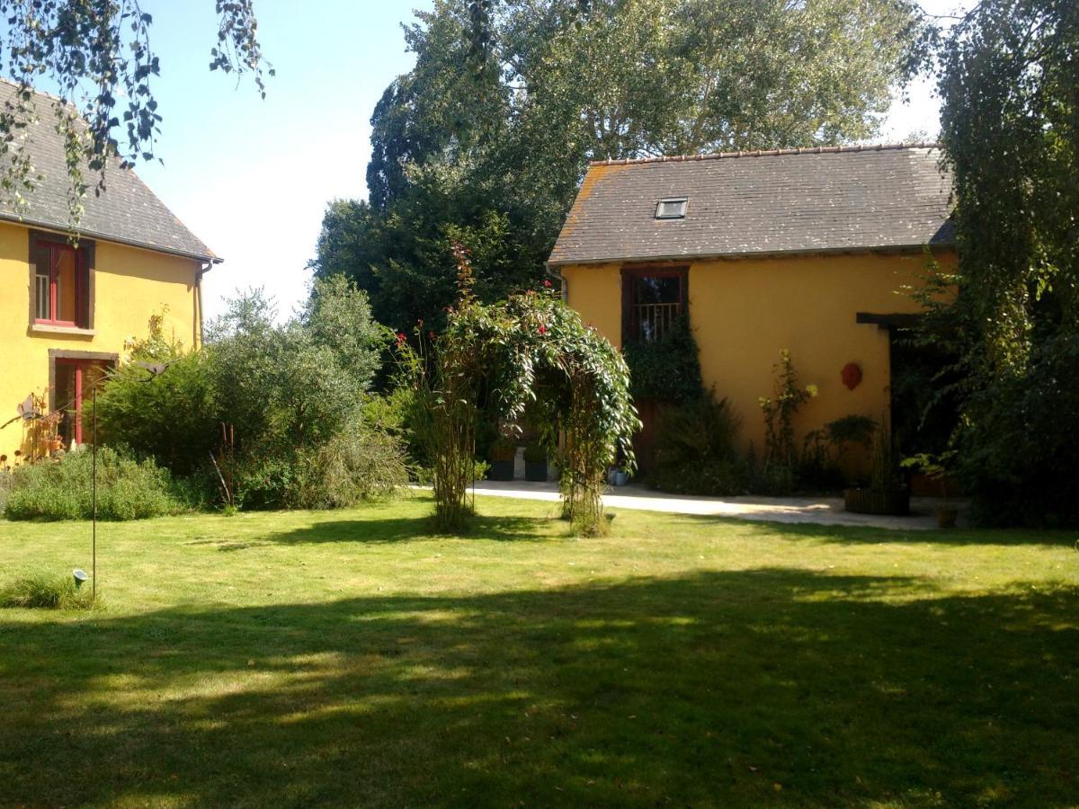 La Maison Du Haut Plessix Clayes Exterior foto